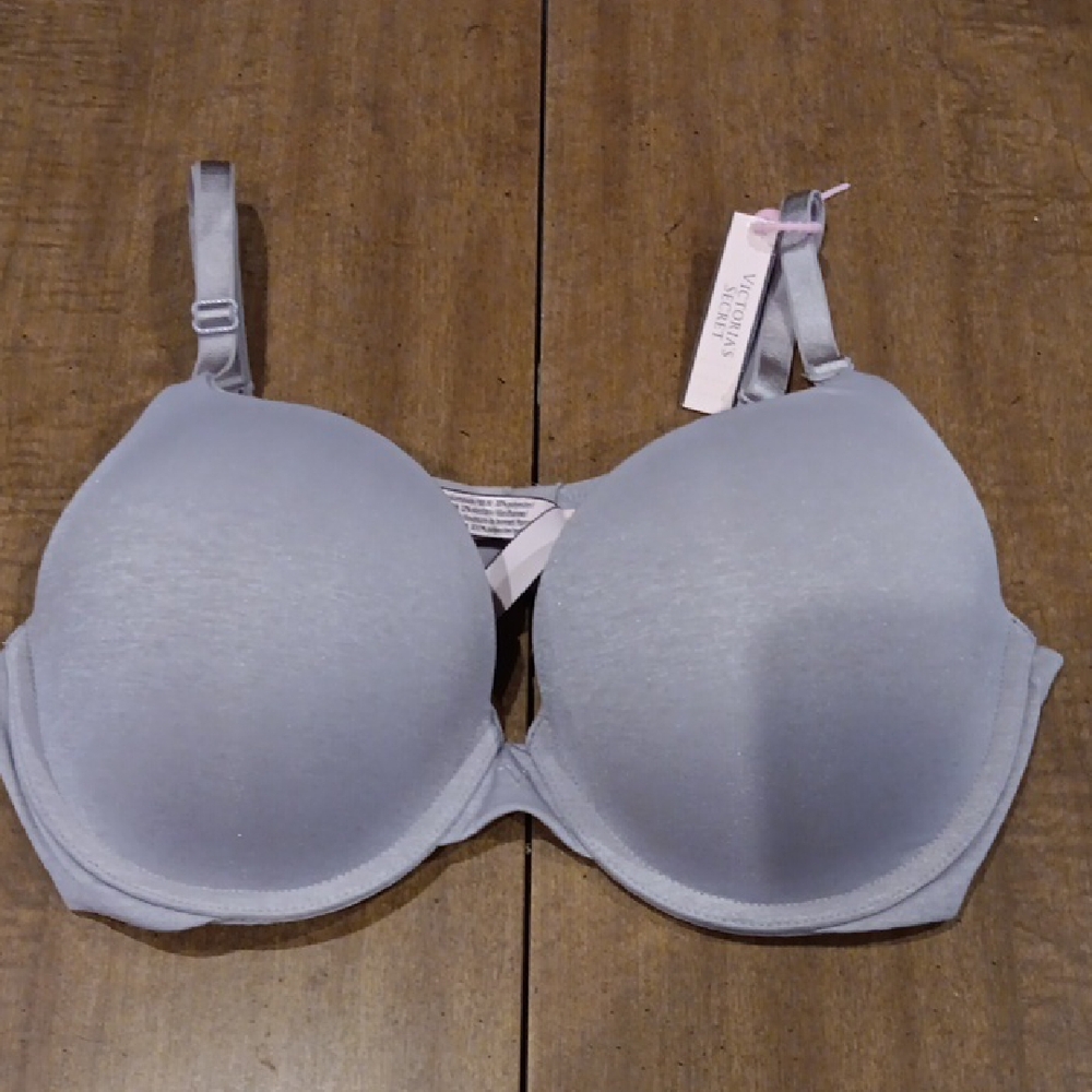 Victoria's Secret Light Gray Bra